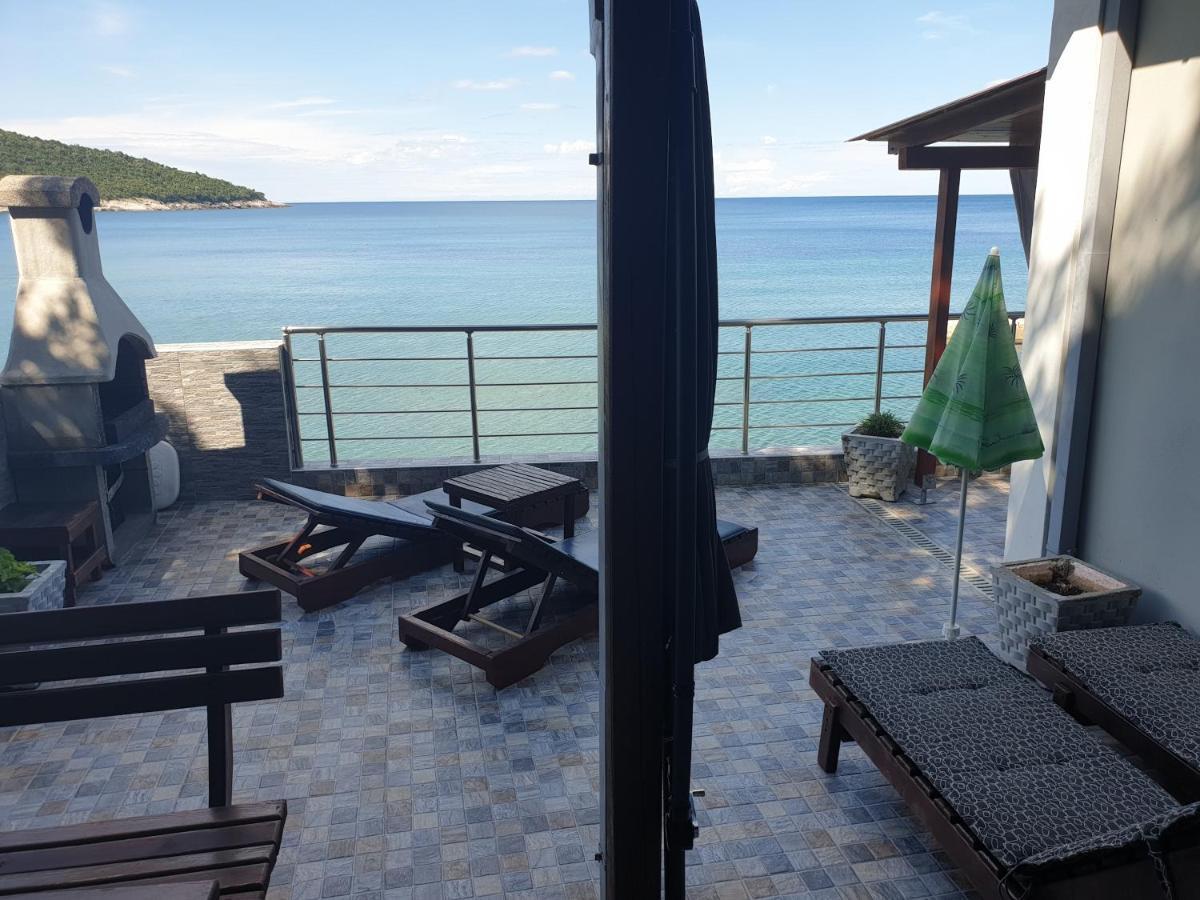 Holiday House Kruce อุลซิน ภายนอก รูปภาพ