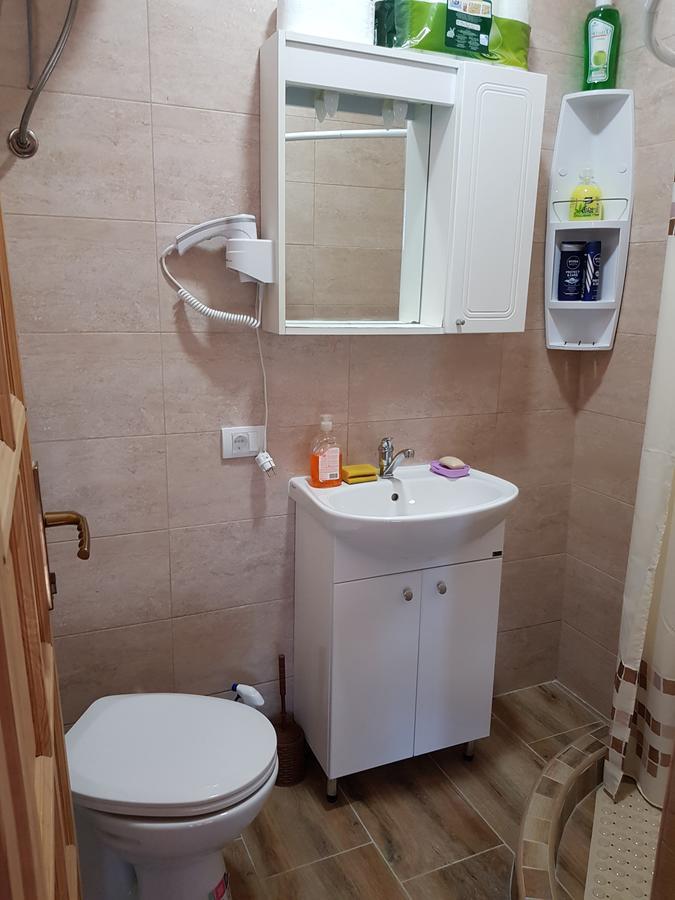 Holiday House Kruce อุลซิน ภายนอก รูปภาพ